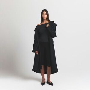 Skims oversized Boyfriend Black Trench Coat NWT